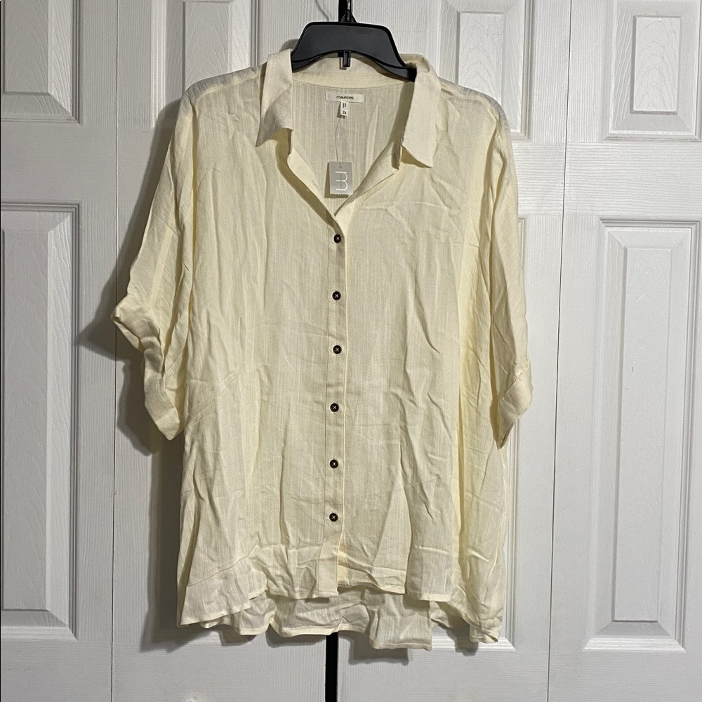 Maurices womans cream button down blouse top shirt size 2X